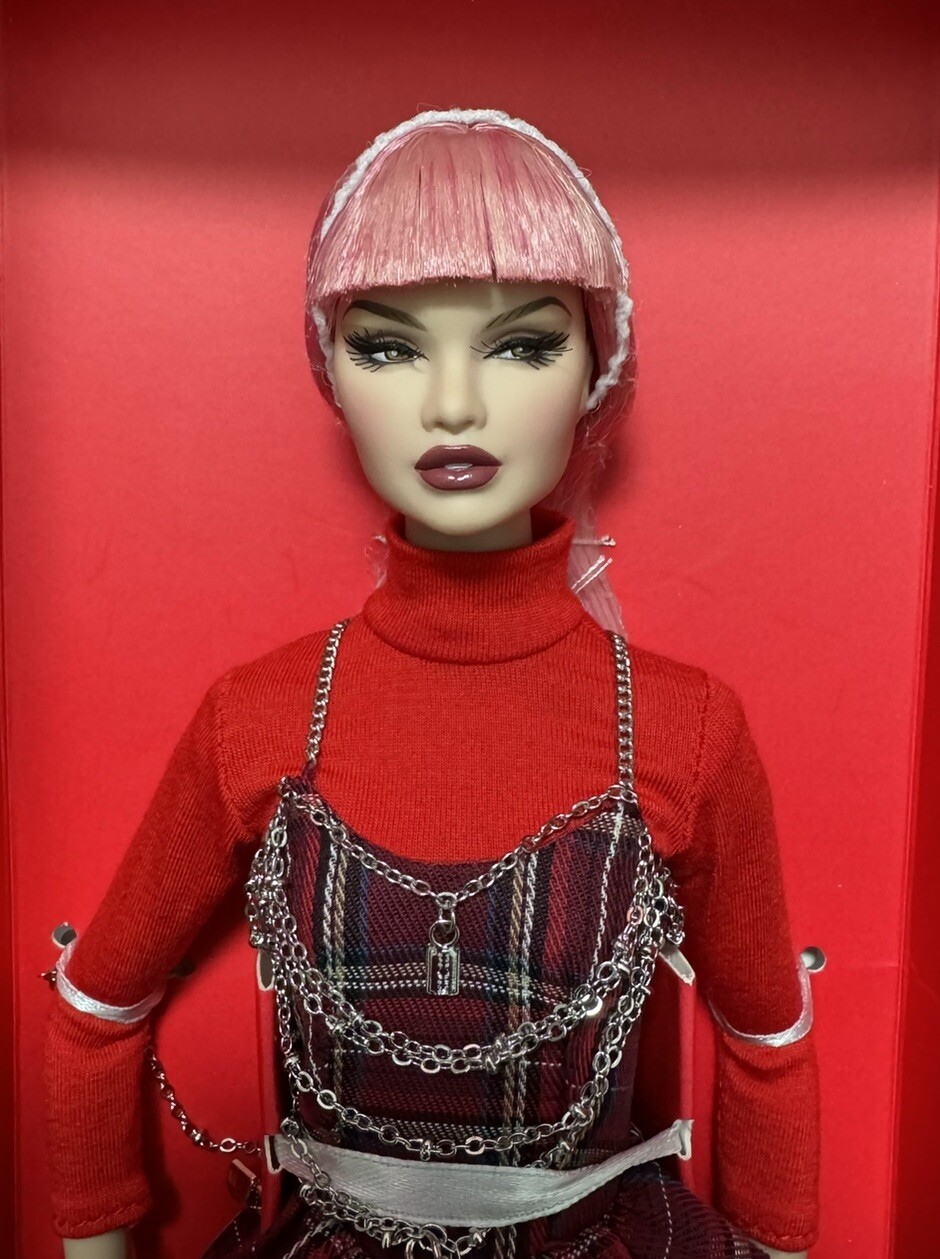 Poupée Erin Salston Tantrum NuFace Integrity Toys - NRFB Avec Carton D'expédition