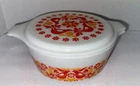 VTG PYREX Penn Dutch Friendship Promo 475-B Casserole Dish with Lid 2.5 Qt