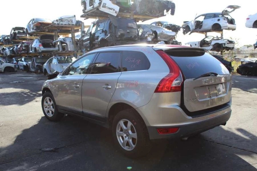 Chasis ECM entrada sin llave con bloqueo antirrobo compatible con Volvo XC60 521106 14-17 Foto 3 de 4