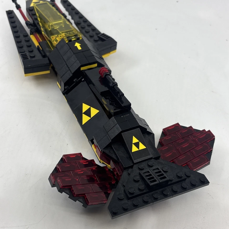 Lego 40580 Blacktron Cruiser con minifigura Foto 4 de 4