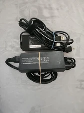 Genuine 2 Targus power supply 19.5 ac/dc