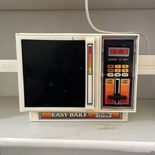 Easy-Bake Vintage Oven Toy Kitchen Appliance White for Ages 8-11  12-16 Years