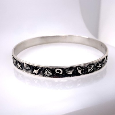 James Avery Starfish Seashell Sterling Silver Bangle Bracelet