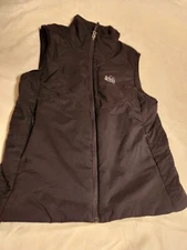 REI Vest Womens Medium Full Zip Sleeveless Outdoors Black Lightweight 