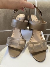 Manolo Blahnik Khan Taupe Leather And Mesh Sandals Sz 40.5 no box