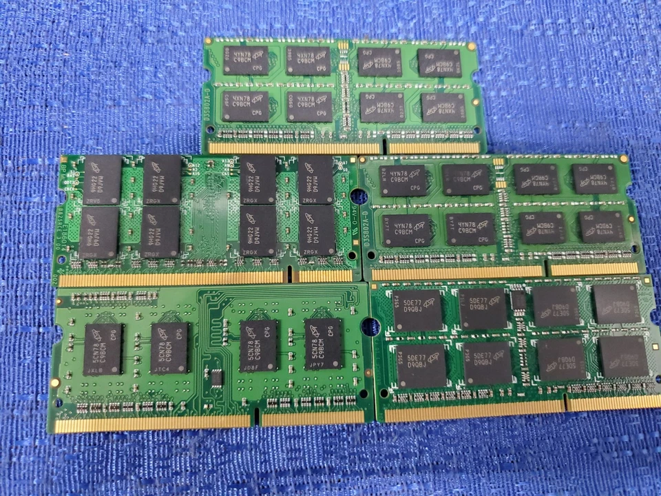 Mixed Lot of 5 Micron Crucial SO-DIMM RAM 30 GB Total ct102464bf160b.c16fnd - Image 2 of 2