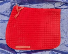 Red saddle pad