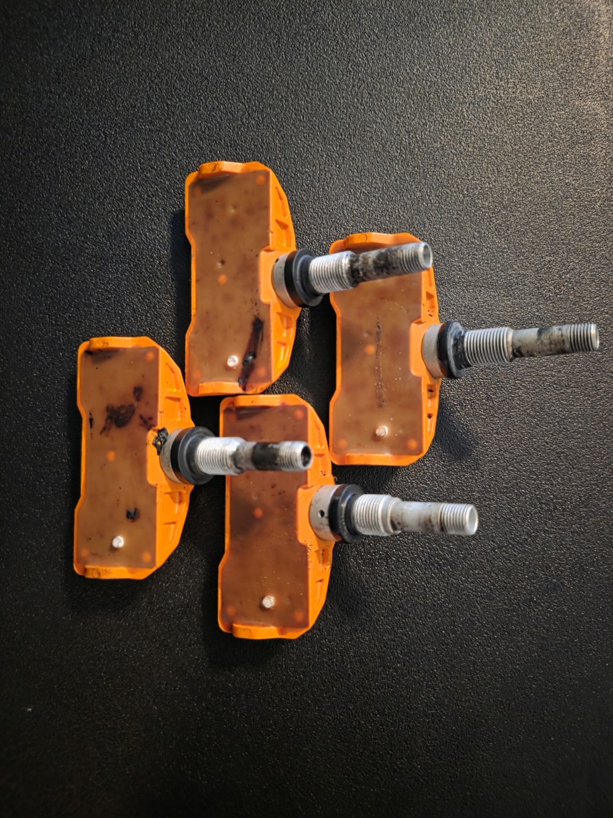 MASERATI and FERRARI  TPMS sensors (224549) (Used) set of 4