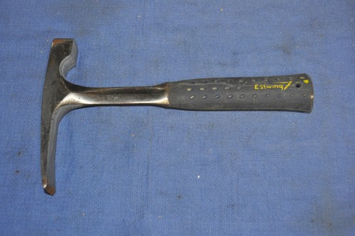 Estwing brick hammer Made in Rockford, IL. USA E-3 20 BL