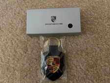 NEW GENUINE PORSCHE LEATHER CREST KEY RING FOB CHAIN BLACK WAP0500950E