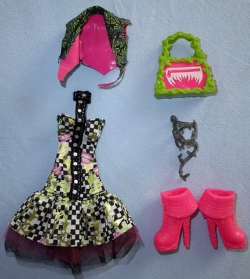 1 Monster High Accessoires Set von Venus McFlytrap BHM99 I   heart love Fashion