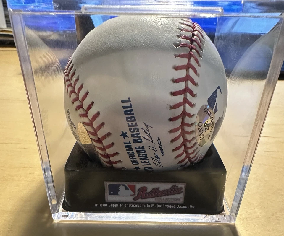 Robinson Cano Yankees Autograph Official ML Baseball - Steiner Authenticated - Image 2 of 4