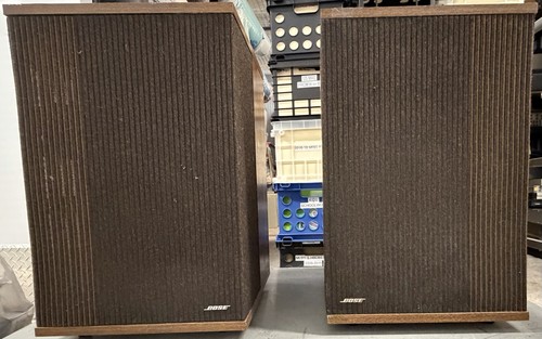 Bose 501 Series IV Speaker Pair - Tested Good Condition!  Local pickup Available