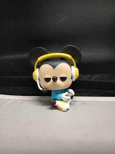 Funko Pop Exclusive 515 Sitting Gamer Mickey Mouse Multicolor Disney Figure Toy