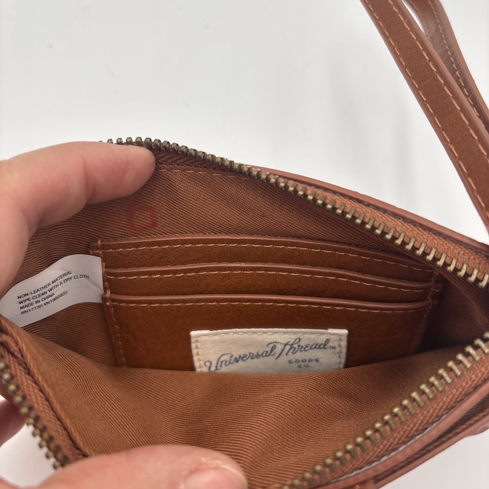 Universal Thread Wristlet Brown /Rust - image 3