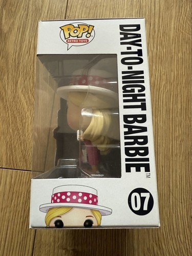 Funko POP! Retro Toys - Day-To-Night Barbie #07 - Picture 5 of 6