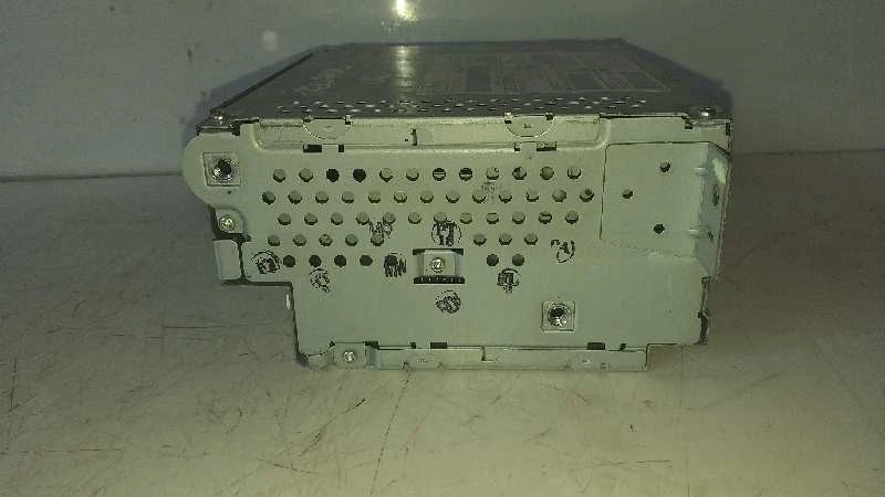 6G9N18C815TA SYSTÈME AUDIO / RADIOCD / 179728 POUR LAND ROVER FREELANDER LR2 T - Photo 4/4