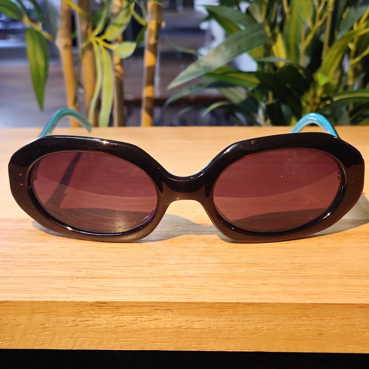 Robert Marc Sunglasses 607-106 Coral Pink Glitter Oversized with Red Lenses Coral Reef | goodr — goodr sunglasses main image 4