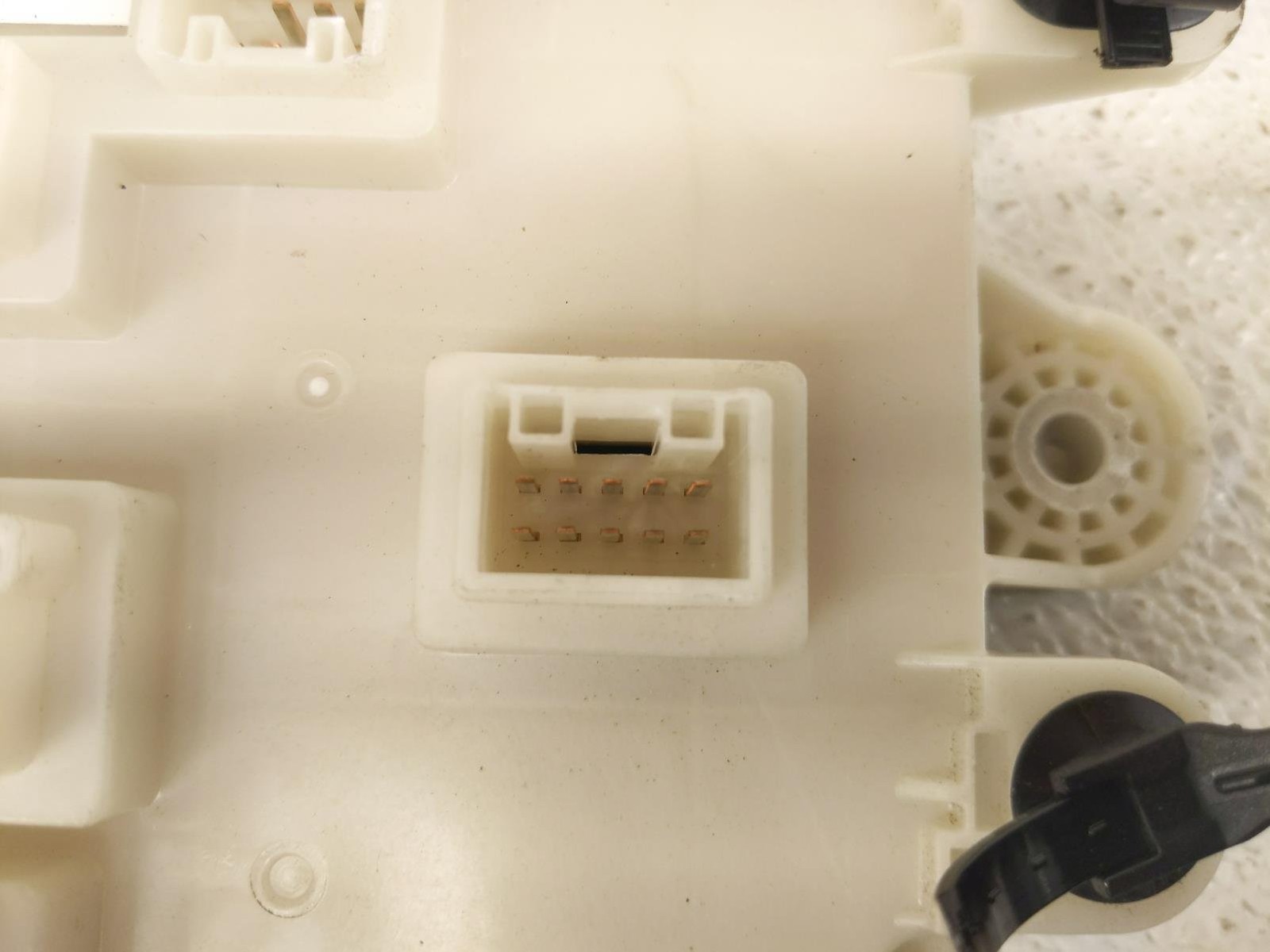 2018-2024 Honda Odyssey Front Body Control Module & Fuse Box 38850-Thr-A13