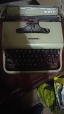 Olivetti Macchina da Scrivere Lettera 22 Prima Serie 