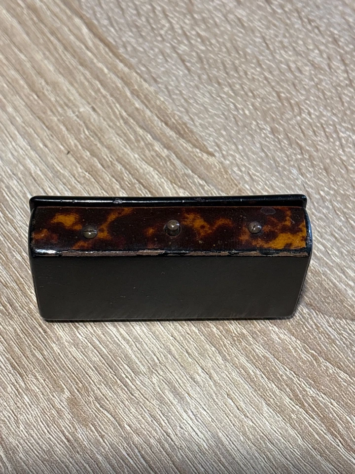 Superbe pyrogène de dame formant boîte imitation écaille - Photo 2/4