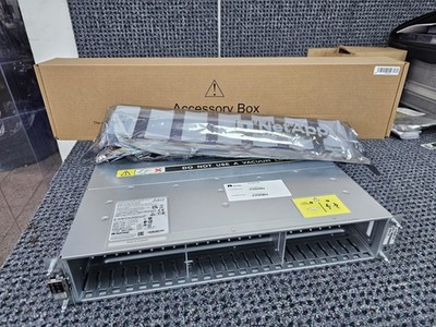Netapp AFF-A20A W/ 2 X AFF-20A-100 CONTROLLERS / 64GB 1600W PSU 111-05403 CARD