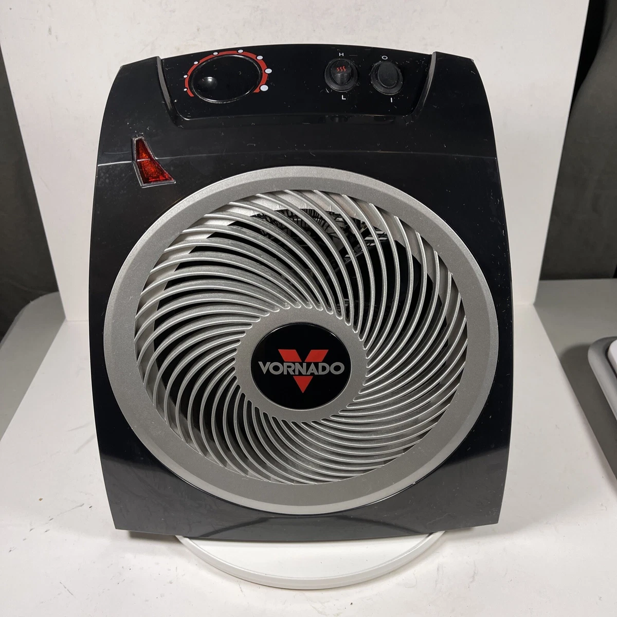 Vornado VH200 1500W Whole Room Space Heater with 3 Heat Settings - Black |  eBay