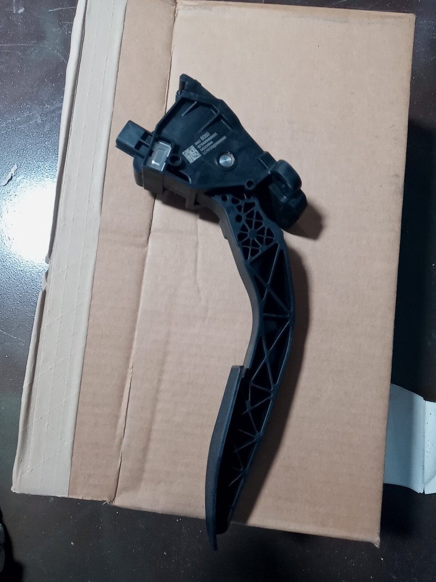 2016-2019 Chevy Malibu Accelerator Pedal Assembly | ACDelco