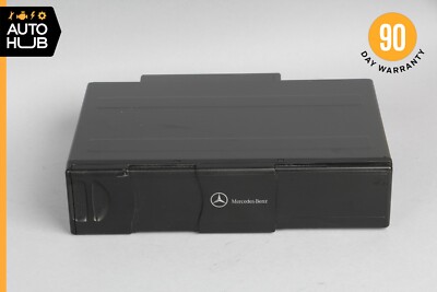 03-08 Mercedes R230 SL500 CLK500 S430  CD Changer 6 Disk Player MC3330 OEM 
