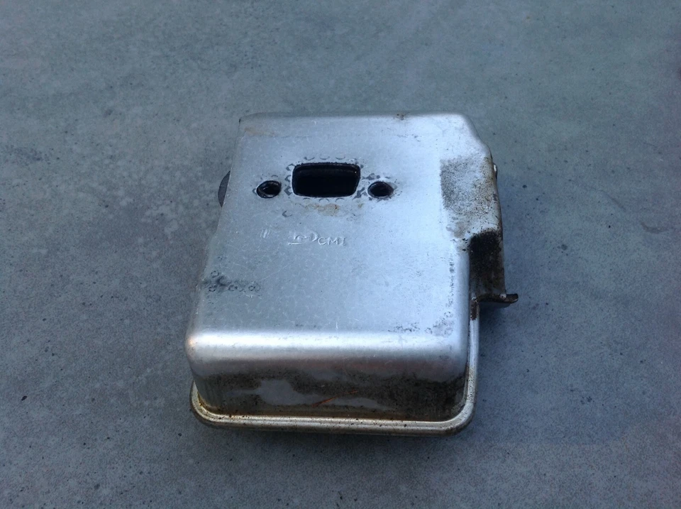 WeedEater Featherlite 20 Exhaust w/Hardware, VGC, Free Shipping - Image 4 of 4