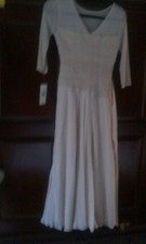 Sangria ladies dress size 6 in soft cream, BNWT