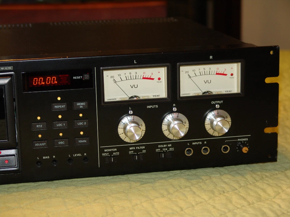 Tascam 122 MKIII MK3 con MOTOR CAPSTAN NUEVO y otras piezas nuevas, 6 meses de garantía Foto 2 de 4