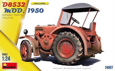 MINIART 24007 1:24 German Traffic Tractor D8532 Mod. 1950 Plastic Model Kit