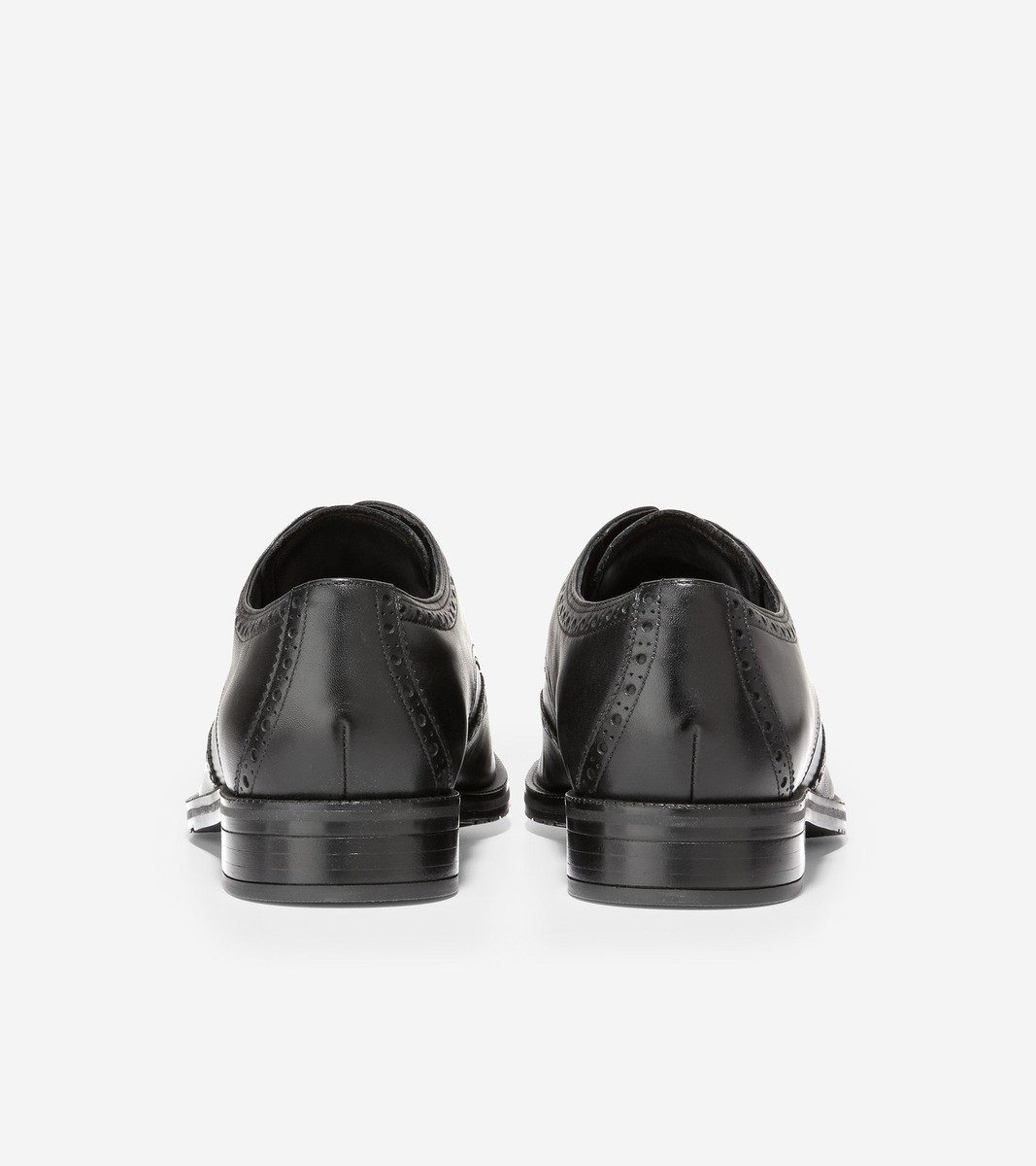 Cole Haan Men display picture 2