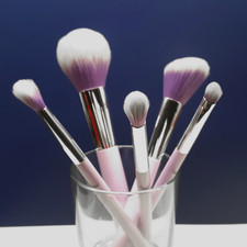 Revolution - Set Of 5 Full Sized Lilac Make-Up Brushes