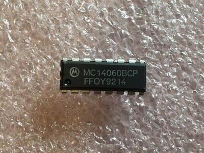MC14060BCP IC BINARY COUNTER OSCILLATOR 14-BIT 14-PIN DIP MOTOROLA (LOT OF 5)