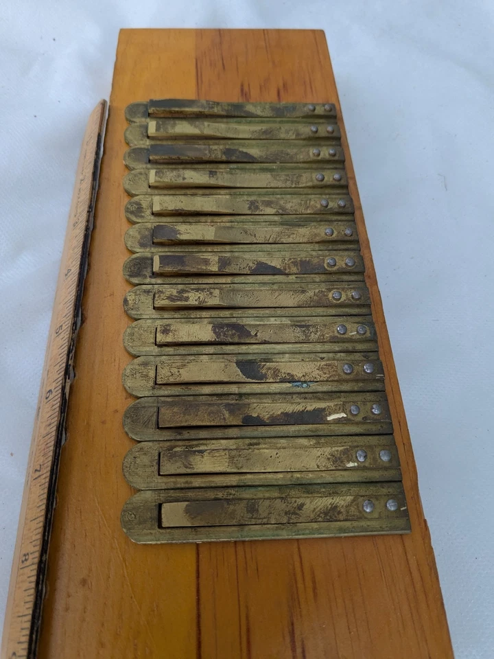 Rare Antique Master Set Of Deep Base Pump Organ Brass Reeds Lot XX15 - Image 3 of 4