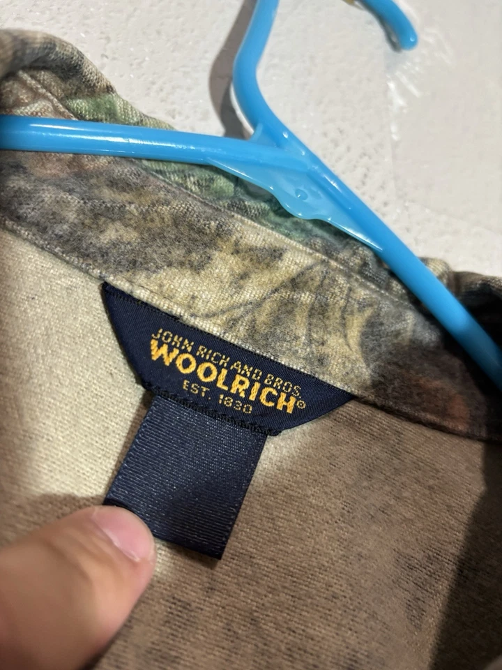 Vtg Woolrich Men Camo Hunting Shirt Realtree Hardwoods Button Up Heavyweight L - Image 3 of 4