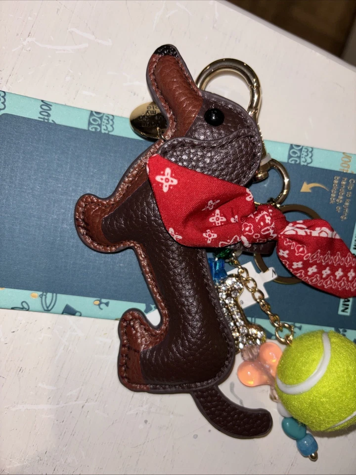 Piper K Dachshund Bolsa para Perros Dije Llavero Bandana Pelota de Tenis Bling Bone NUEVO Foto 4 de 4