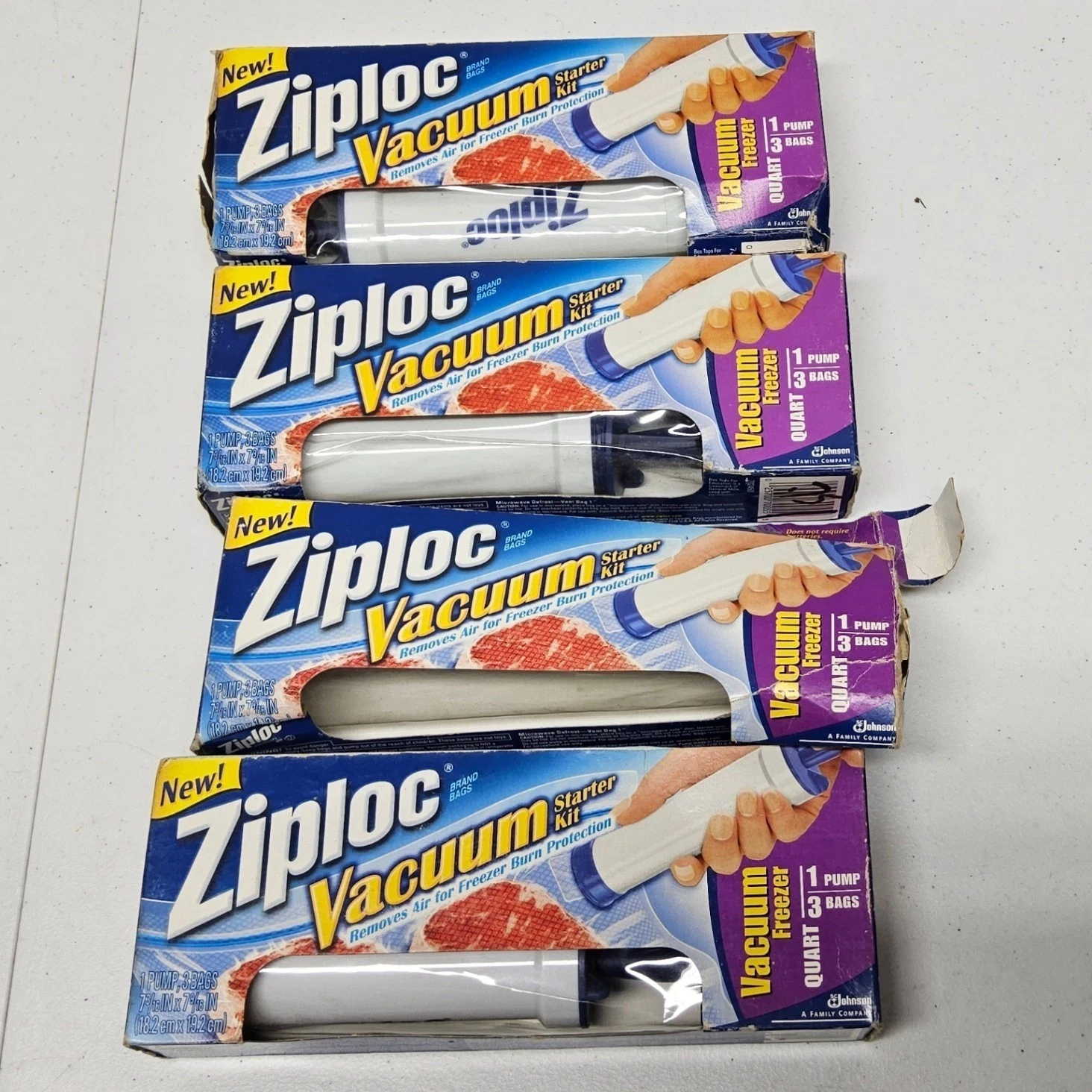 Ziploc Vacuum Starter Kit Manual Pump 4 Boxes Quart Freezer Bags Blue White