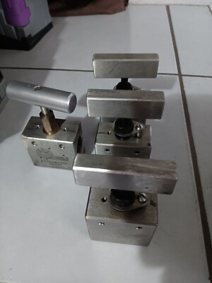 #ad 9 16quot; Two Way Straight High Pressure Needle Valves 30K PSI Lot Of 4 Valves $199.99