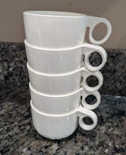 5 Vintage TWA Stackable Melamine Coffee Cups #44-1341