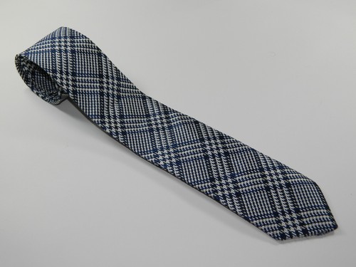 Men's VIV Silk NECKTIE Tie NARROW HAND MADE IN ITALY BLUE PLAID TARTAN WHITE - Picture 3 of 3