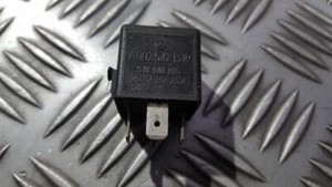 a0025421319 Relais, Arbeitsstrom v23134-b52-x336  v23134b52x336 M DE325412-62