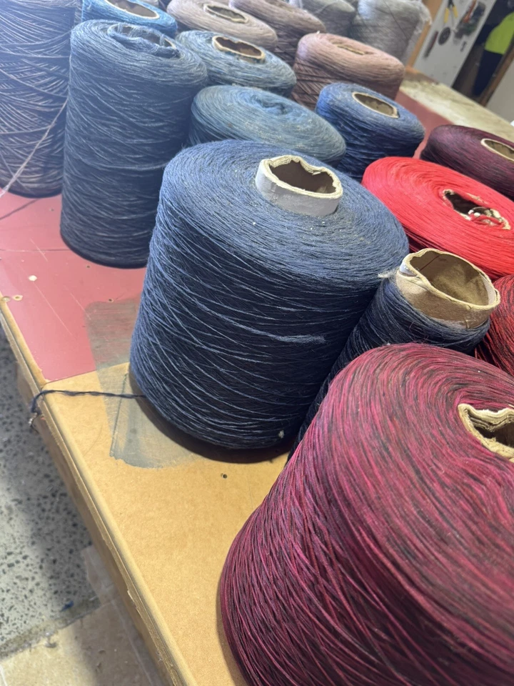 Carpet Overlocking / Whipping / Tufting Yarn ** BULK LOT** BARGAIN - image 3 of 4