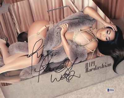 KIM KARDASHIAN WEST SIGNED VERY SEXY IN HIGH HEELS 11X14