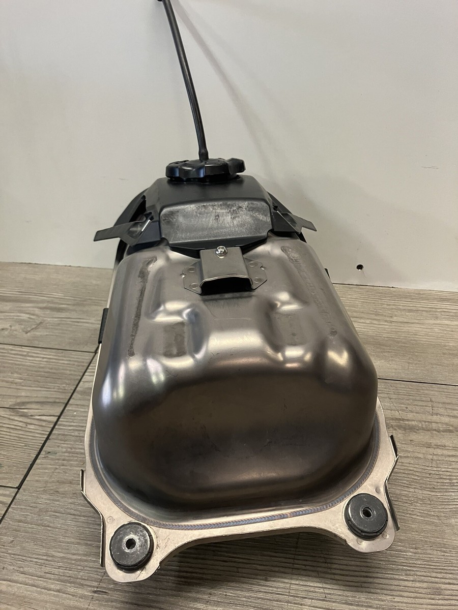 2017-2020 CRF 450 R OEM FUEL TANK LIKE NEW | eBay