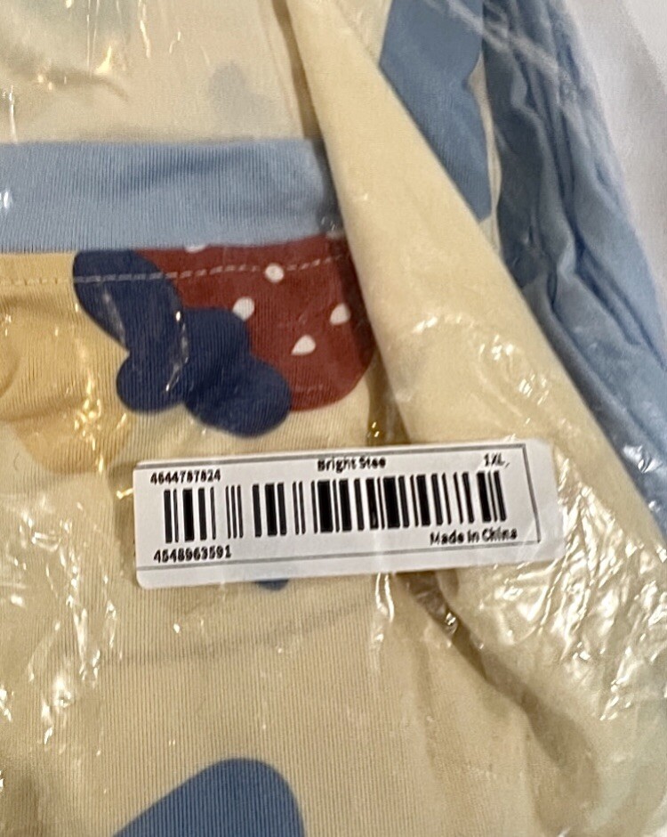 Cartoon Strawberry & Star Print Pajama Set