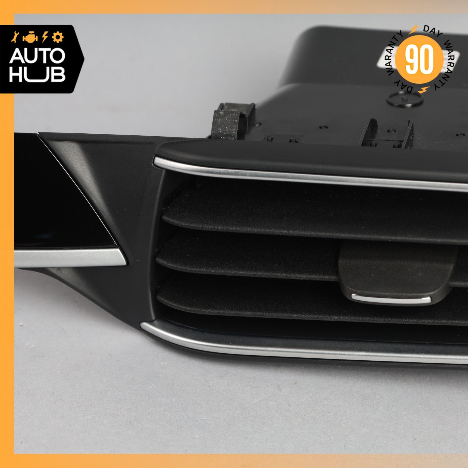 17-20 Maserati Levante S M161 Dashboard Dash AC A/C Air Vent Right Trim OEM 26k