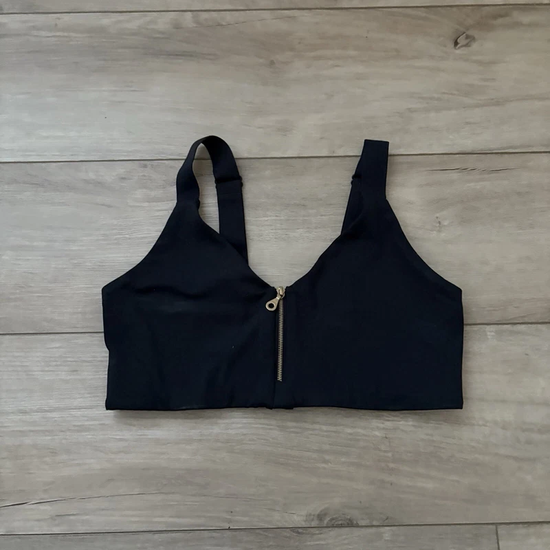 girlfriend-collective monroe tank-bra